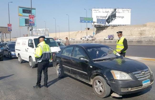 المرور تسحب 1532 رخصة مركبة خلال 24 ساعة 