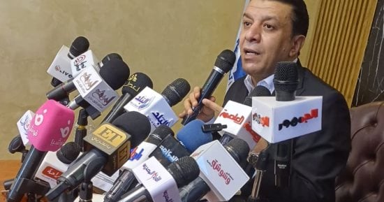 مصطفى كامل لحمو بيكا: لو استخفيت دمك علشان التريند هاتقعد في البيت