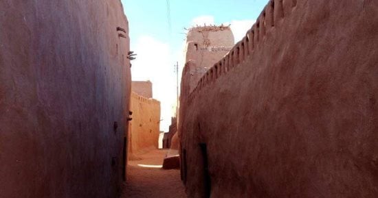 مدينة بلاط الإسلامية بالوادى الجديد تحفة معمارية مبنية بالطوب اللبن منذ 500 عام