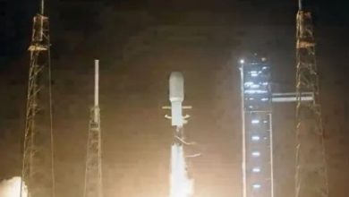 SpaceX تطلق 23 قمرا صناعيا جديدا للإنترنت الفضائى "ستارلينك"