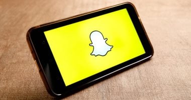 شركة Snap تستفيد من ورطة تيك توك بجذب مستخدمين جدد