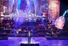 علي الحجار من حفل 100 سنة غنا: شقيقي أحمد كان فنانا وملحنا كبيرا وبمثابة والدي