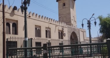 مسجد الوداع "العمراوى" بالمنيا تحفة معمارية إسلامية تشيع منه الجنازات.. صور