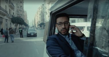 بداية مبشرة لمسلسل الشرنقة على watch it.. أحمد داود يظهر بشخصية حازم النشار.. يعانى من أزمات مالية ويحلم بالثراء السريع.. البنك يهدده بسحب سيارته بسبب تأخير الأقساط.. ومديره يطالبه بإيجاد حلول للتهرب من الضرائب