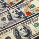 سعر الدولار أمام الجنيه المصري في منتصف تعاملات اليوم