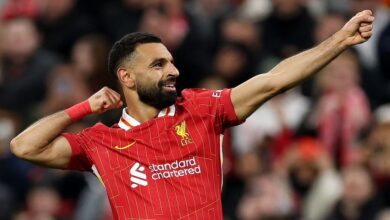 محمد صلاح: الكثيرون يتمنون ما حققته وأقول للاعبين الشباب لو مش سعيد روح لنادٍ آخر