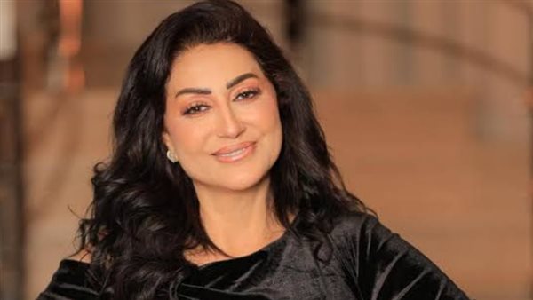 وفاء عامر تواجه اتهامات الاتجار بالأعضاء.. ومحاميها يكشف حقيقة مغادرتها مصر وفاء عامر تواجه اتهامات الاتجار بالأعضاء.. ومحاميها يكشف حقيقة مغادرتها مصر