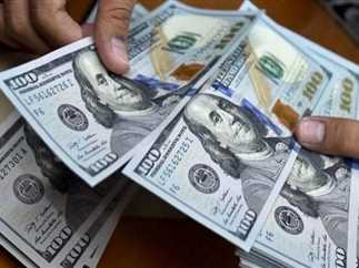 سعر الدولار أمام الجنيه المصري اليوم قبل اجتماع لجنة السياسات النقدية للبنك المركزي