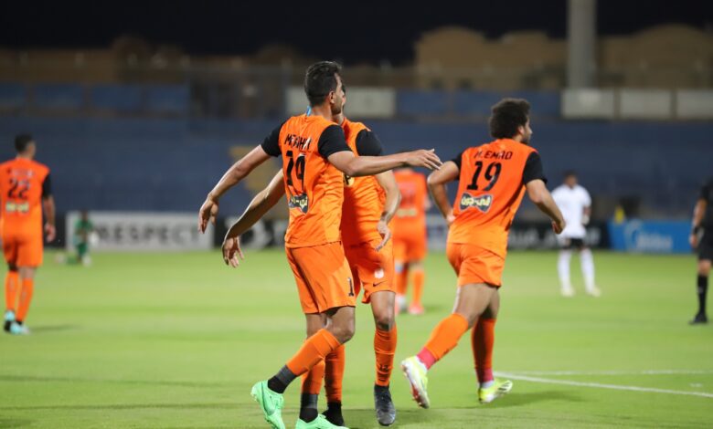 فاركو ينجح في حل أزمة إيقاف القيد.. و”فيفا” يرفع اسمه من قائمة الممنوعين