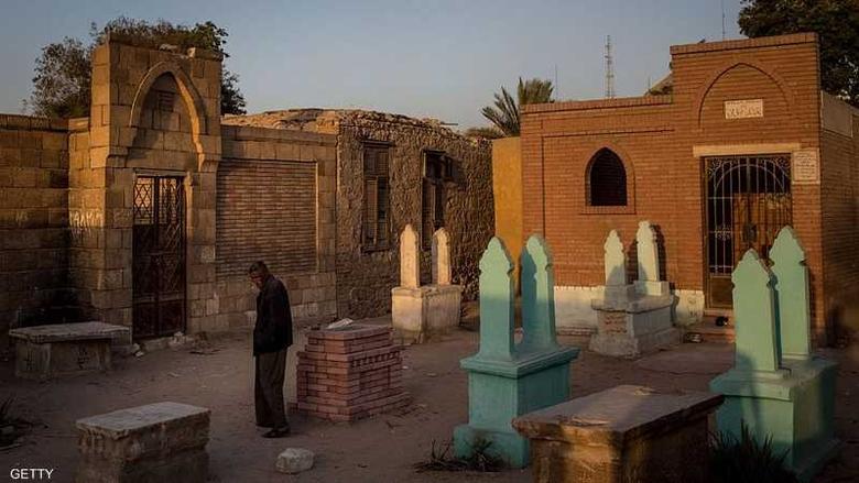 دار الإفتاء: زيارة المقابر يوم الجمعة مستحبة.. وتحقق فضلًا عظيمًا