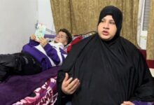 إخلاء سبيل عمر فرج وشقيقه صاحب شخصية “أم عمر” بعد اتهامهما بنشر فيديوهات خادشة للحياء