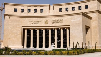 البنك المركزي: تحويلات المصريين بالخارج ترتفع 49.7% لتسجل 23.2 مليار دولار في 7 أشهر