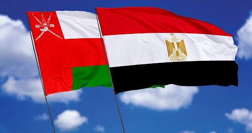مصر وسلطنة عُمان توقعان مذكرة تفاهم لتعزيز التعاون في مجال الطيران المدني وتوسيع حقوق التشغيل