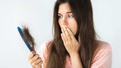 دراسة جديدة تكشف أهم الفيتامينات لتعزيز صحة الشعر ومنع تساقطه