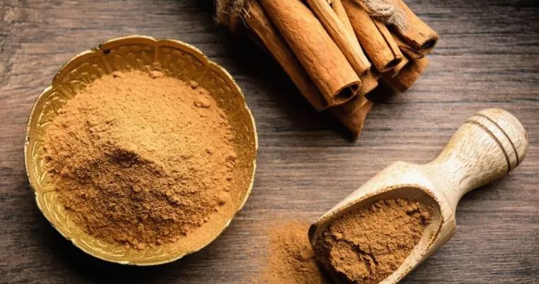 تحذيرات صحية بعد اكتشاف نسب مرتفعة من الرصاص في مكملات نباتية ومنتجات القرفة