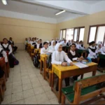 الصحة تكشف تفاصيل الوضع الوبائي في المدارس.. هل يستدعي الغلق؟