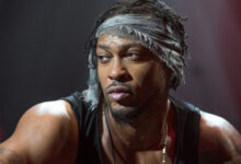 وفاة أسطورة موسيقى الـR&B مايكل دانجيلو عن عمر 51 عامًا بعد صراع مع المرض وفاة أسطورة موسيقى الـR&B مايكل دانجيلو عن عمر 51 عامًا بعد صراع مع المرض