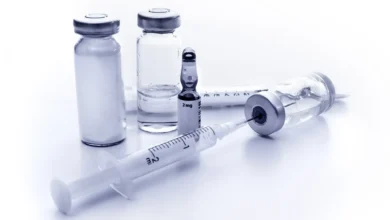 تحذير من “حقن مجهولة المصدر” تسللت إلى سوق الدواء