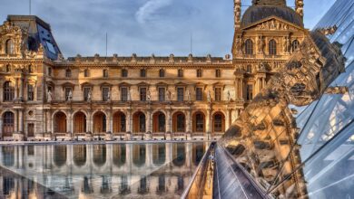 سرقة قطع أثرية من متحف اللوفر.. وإغلاق أبوابه للفحص