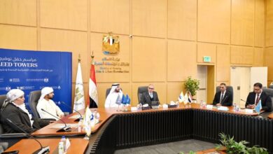 المجتمعات العمرانية توقع عقد مشروع تجاري فندقي بالقاهرة الجديدة