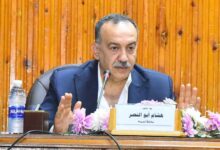 محافظ أسيوط يشدد على تدريب الشباب وتأهيلهم لسوق العمل من خلال برامج مجانية