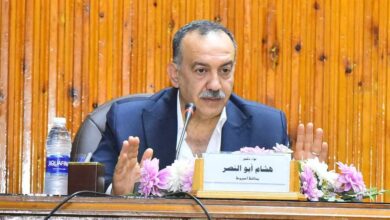 محافظ أسيوط يشدد على تدريب الشباب وتأهيلهم لسوق العمل من خلال برامج مجانية