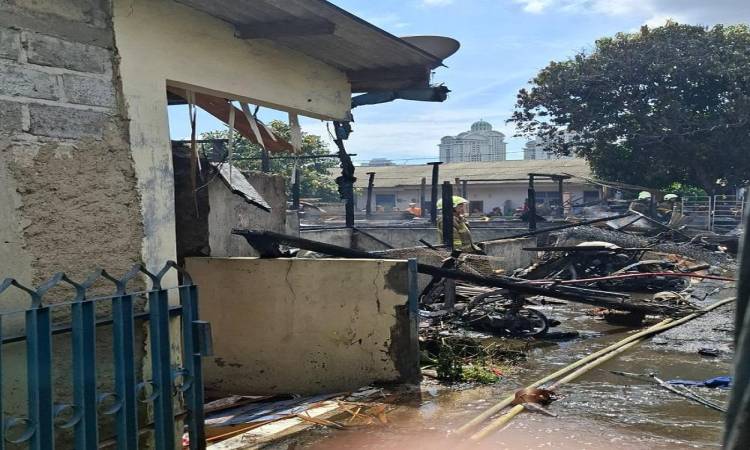 الأزهر يدين التفجير الإرهابي داخل مسجد في مجمع مدارس بالعاصمة الإندونيسية جاكرتا