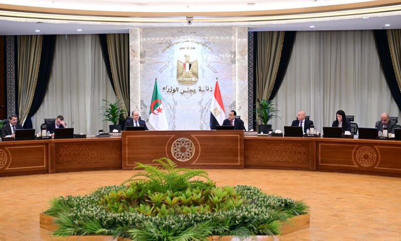 علاقات مصر والجزائر تنتقل لمرحلة جديدة.. أبرز ما كشفه اجتماع اللجنة المشتركة