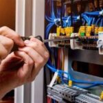 فصل التيار الكهربائي عن مناطق حيوية في السويس لمدة 4 ساعات