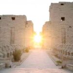  الأقصر تحتفل بظاهرة تعامد الشمس على معابد الكرنك فجر 21 ديسمبر