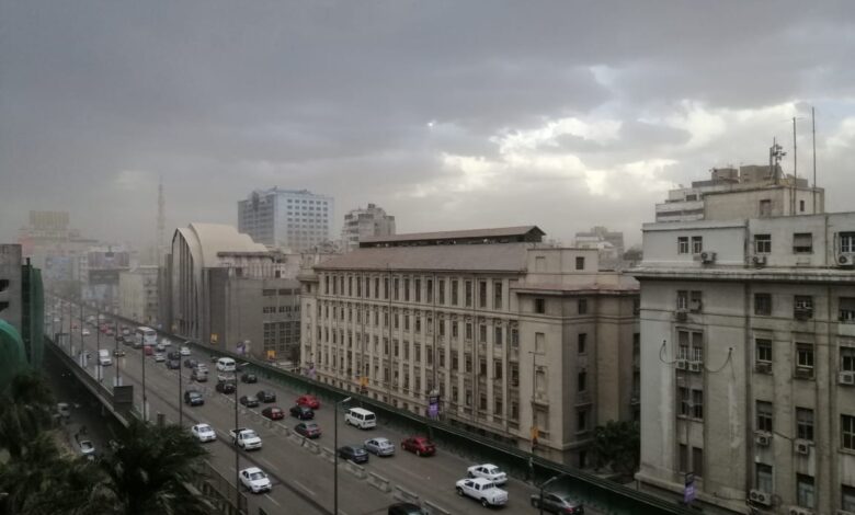 مصر تحت الغطاء السحابي.. الأرصاد تحذر من طقس يحجب أشعة الشمس