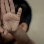 استدرجه إلى مسكنه.. مسن يخدش براءة صغير ويكرر واقعة “لام شمسية” بالبحيرة