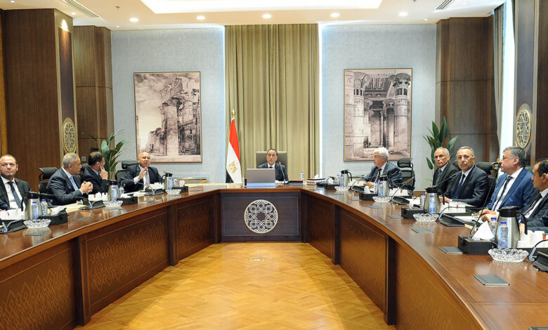 خطة حكومية لحماية المحاصيل.. مدبولي يتحرك لضبط سوق الأسمدة ومنع التلاعب