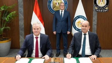 من زيت الطعام المستعمل.. مصر تطلق مشروعا لإنتاج وقود طيران أخضر من زيت الطعام المستعمل.. مصر تطلق مشروعا لإنتاج وقود طيران أخضر