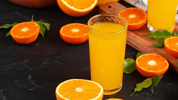 دراسة حديثة: نصف لتر عصير برتقال يوميًا يغيّر نشاط الجينات ويعزز صحة القلب وضغط الدم دراسة حديثة: نصف لتر عصير برتقال يوميًا يغيّر نشاط الجينات ويعزز صحة القلب وضغط الدم