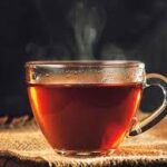 دراسة أسترالية: شرب الشاي بانتظام يعزز كثافة عظام النساء ويقلل خطر الكسور