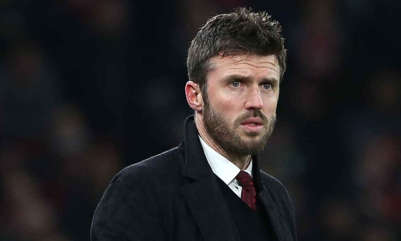 مانشستر يونايتد يعلن تعيين مايكل كاريك مدربًا رئيسيًا حتى نهاية موسم 2025/26