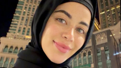 يارا السكري توثق رحلتها الروحانية أثناء أداء العمرة