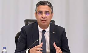 إجراءات حكومية لتوفير البدائل اللوجستية في ظل غلق المجال الجوي