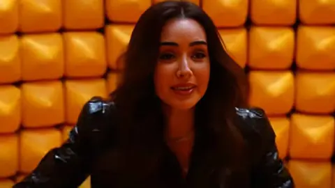 اختيار مفاجئ وتصريحات صادمة.. ماذا قالت هنا الزاهد في “رامز ليفل الوحش”؟