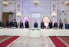 السيسي يبعث برسالة طمأنة: لا أحد يستطيع المساس بمصر السيسي يبعث برسالة طمأنة: لا أحد يستطيع المساس بمصر