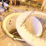 تصعيد خطير.. هجوم إسرائيلي على مفاعل آراك ورد إيراني سريع