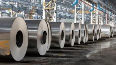 قفزة قوية في أسعار الألومنيوم عالميًا بعد تعطّل شحنات الخليج